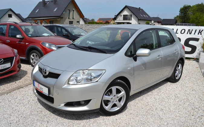 Toyota Auris cena 19800 przebieg: 141098, rok produkcji 2007 z Koło małe 667